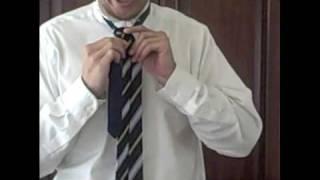How to Tie a Full Windsor Knot | Art of Manliness